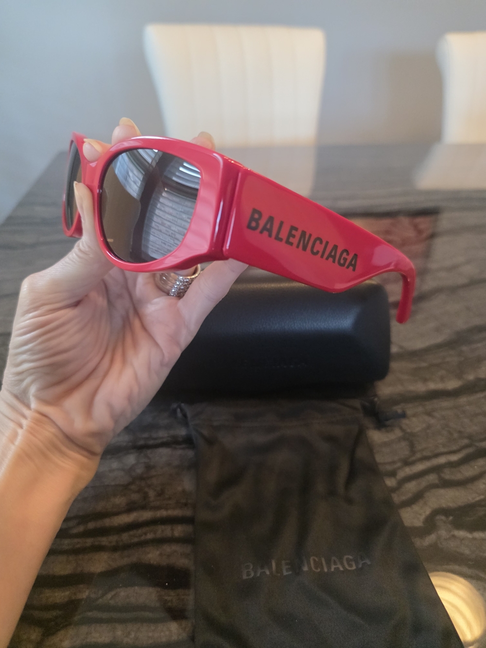 NWT AUTHENTIC Balenciaga BB0258S Bold Logo Sunglasses in Red - Picture 9 of 16